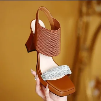 2023 Летняя новая женская обувь, Брендовая женская обувь на платформе, Модные удобные босоножки на толстой подошве, квадратные туфли на высоком каблуке