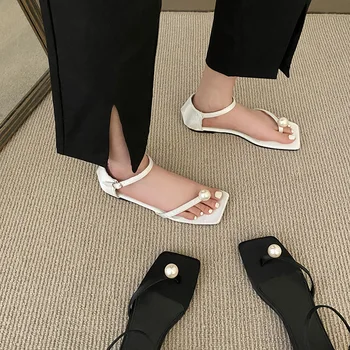 2023 Летняя новая женская обувь больших размеров, женские сандалии с квадратным носком и жемчугом, повседневные и удобные сандалии, обувь для женщин