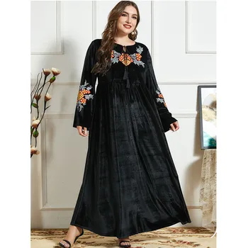 Плюс Размер Бархатная Абая Дубай Женщины Вышивка Длинное Платье Макси Мусульманская Турция Кафтан Исламская Одежда Арабский Халат Зимнее Платье Кафтан