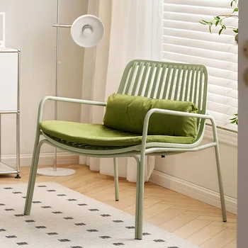 Удобные обеденные стулья класса люкс в скандинавском стиле Современный Дизайнерский Эргономичный шезлонг для патио Пластиковая мебель для спальни Cadeiras Home Furniture